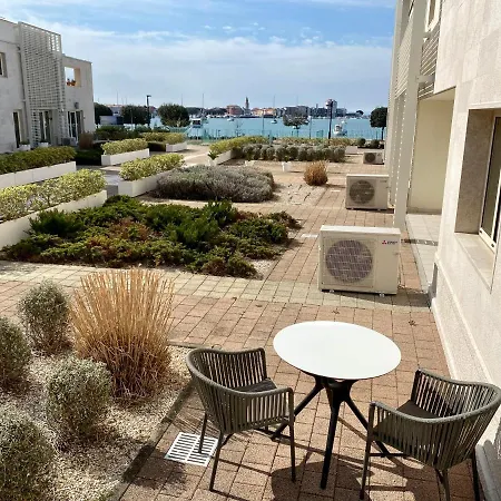 Garden Palace, Sofia Lejlighed *